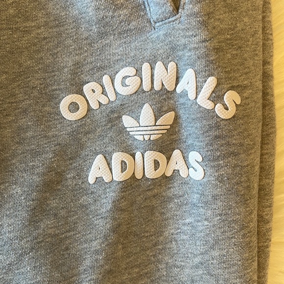 Adidas’s Original Sweats - Picture 2 of 6